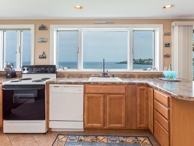 The kitchen has all under cabinets...