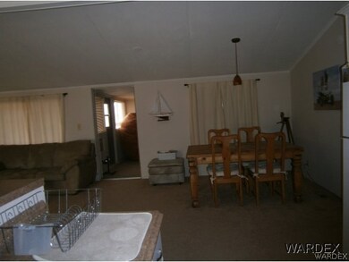 Living Rm to Dining