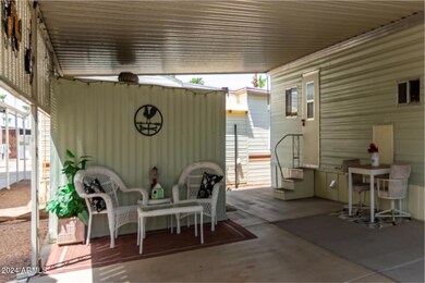 PATIO CLOSE UP