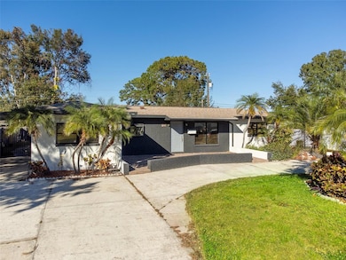 1899 66th Ave N, Saint Petersburg, FL 33702 - photo 3