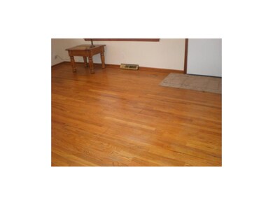 HARDWOODS!!