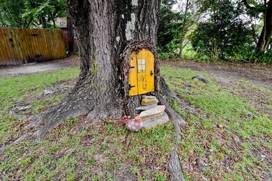 712 Henderson Dr, Jacksonville, NC 28540 - photo 2