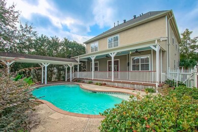 10 Navigation Ct, New Orleans, LA 70131 - photo 2