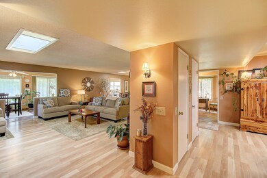 18844 N Mayan Dr, Sun City, AZ 85373 - photo 6