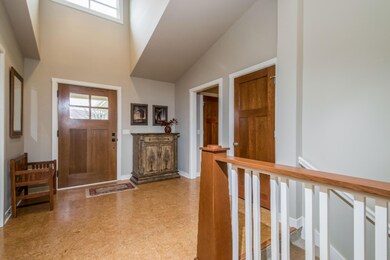 003-Foyer-4034619-large