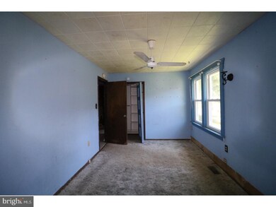 7 Amherst Dr, Pennsville, NJ 08070 - photo 6