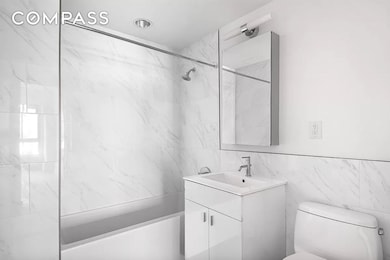 Aurum unit PH4, New York, NY 10027 - photo 4