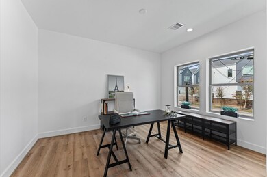 1122 W 17th St unit D, Houston, TX 77008 - photo 5