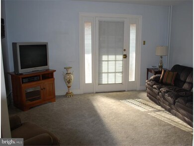 2529 Chestnut Ave, Ardmore, PA 19003 - photo 5