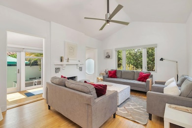 711 Ardmore Rd, West Palm Beach, FL 33401 - photo 3