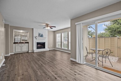 250 El Dorado Blvd unit 127, Webster, TX 77598 - photo 3