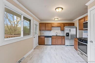 17012 Magnolia Dr, Hazel Crest, IL 60429 - photo 3