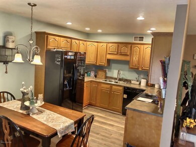 531 Forest Ridge Dr, Mount Washington, KY 40047 - photo 3