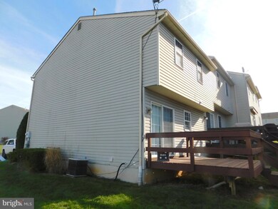 1270 Fredrick Blvd unit 14A, Reading, PA 19605 - photo 3