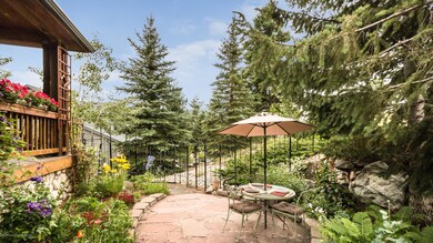 003_Front Patio