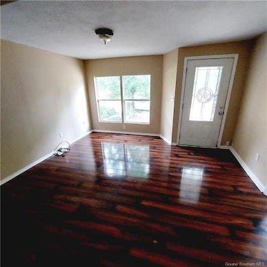 1623 Gieffers St, Lake Charles, LA 70601 - photo 4