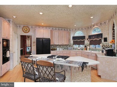 34 Vanessa Ct, Cherry Hill, NJ 08003 - photo 5