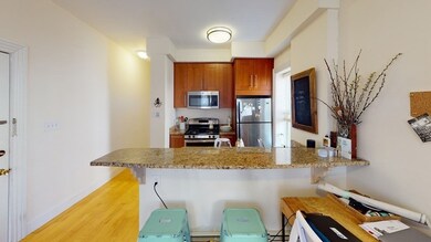 674 Washington St unit 1, Brookline, MA 02446 - photo 5