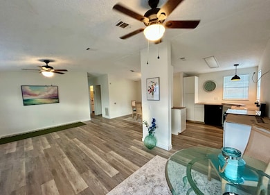 2322 Lakes of Melbourne Dr, Melbourne, FL 32904 - photo 7