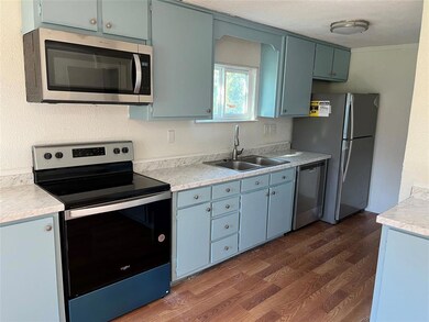 1010 Eason St, Azle, TX 76020 - photo 6