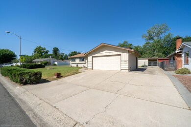 6290 Paso Dr-3