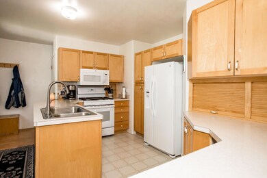 411 E Evergreen Dr, Kalispell, MT 59901 - photo 6