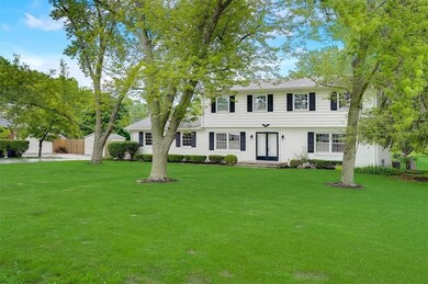 6127 Wexford Rd, Indianapolis, IN 46220 - photo 3