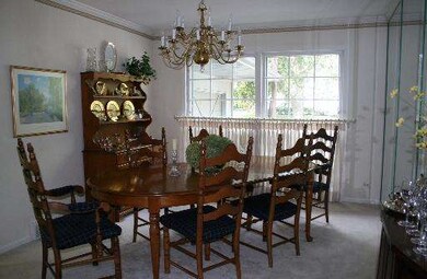 2 Shagbark Rd, Rolling Meadows, IL 60008 - photo 5