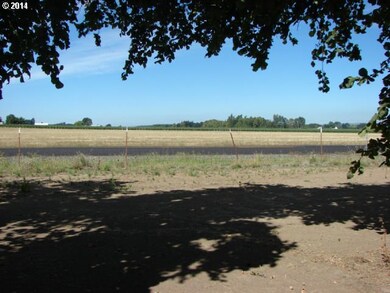 28438 S Elisha Rd, Canby, OR 97013 - photo 2