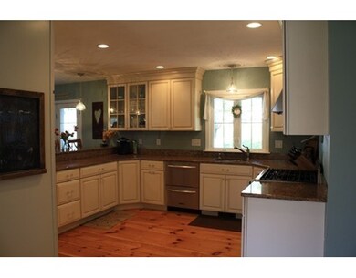 25 Wards Ln, Northbridge, MA 01534 - photo 3