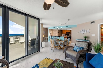 Floor to Ceiling windows