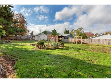 502 N Knights Bridge Rd, Canby, OR 97013 - photo 6