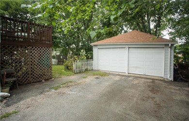 541 Park Ave, Cranston, RI 02910 - photo 6