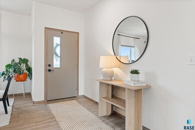 719 Prairieside Trail, Harrisburg, SD 57032 - photo 4