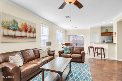 2507 W Whitman Dr-16