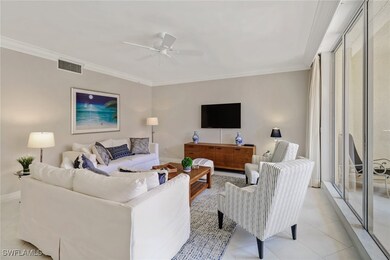 450 Bayfront Place unit 4304, Naples, FL 34102 - photo 6