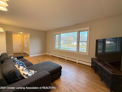 1465 Primrose Ln, Dewitt, MI 48820 - photo 7