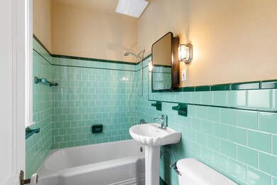 26 Boardman St unit 1, Salem, MA 01970 - photo 6