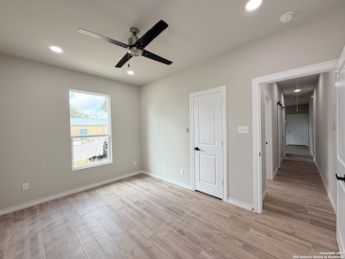 3274 Interstate 35 N unit 1, Natalia, TX 78059 - photo 4