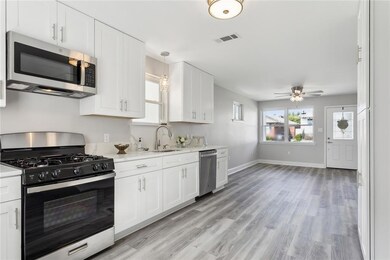 Kitchen -side 69