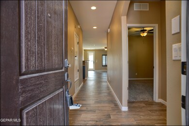 13562 Doncaster St, El Paso, TX 79928 - photo 7