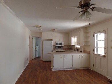 708 Summit Dr, Albany, GA 31707 - photo 4