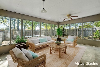 2106 Lamplight Village Cir unit A, Austin, TX 78727 - photo 5