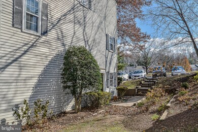 6118 Old Landing Way unit 69, Burke, VA 22015 - photo 3