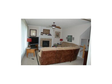 6122 Acuff St, Shawnee, KS 66216 - photo 5