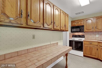 117 S Oller Ave, Waynesboro, PA 17268 - photo 6