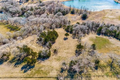 918 Lakewood Rd, Denison, TX 75020 - photo 5