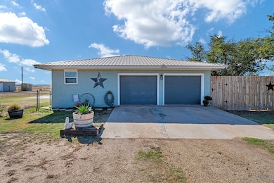 201 Flowers Rd, Big Spring, TX 79720 - photo 5