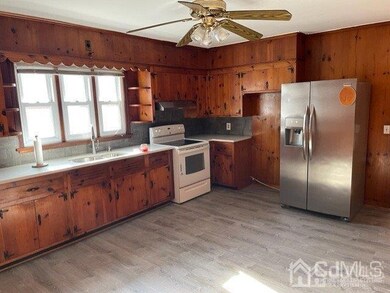 603 Harding Ave unit R, Perth Amboy, NJ 08861 - photo 6