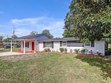 6905 Delisle Dr, Jacksonville, FL 32244 - photo 7